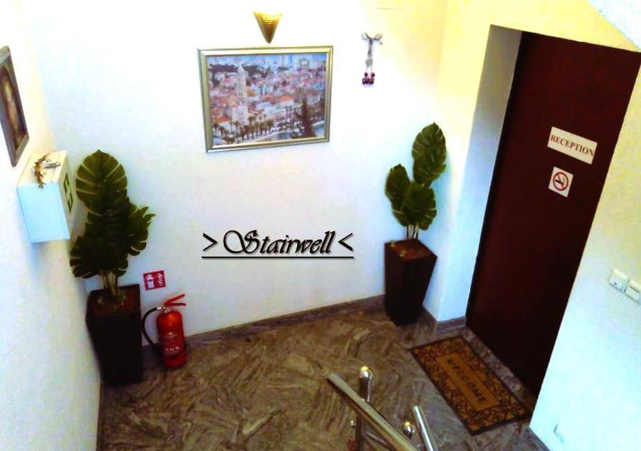 Appartement House White Stone Split à Podstrana Extérieur photo